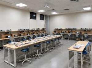 Electronics & Communication Laboratory